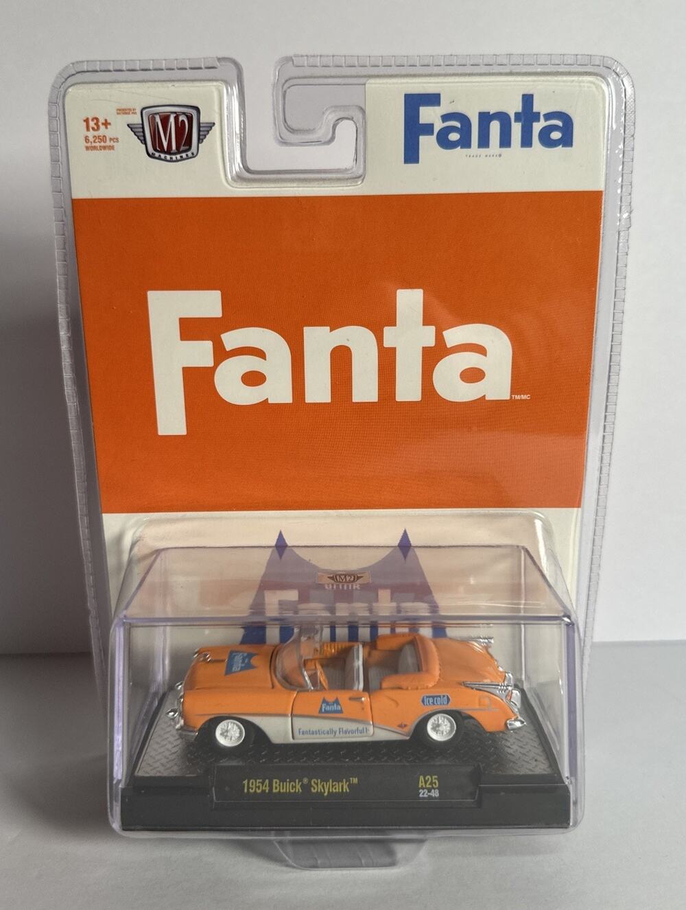 M2 MACHINES 1954 Buick Skylark Fanta A25 Limited Edition 6,250
